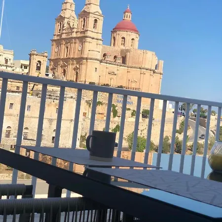 Brand New Sea View With Parking