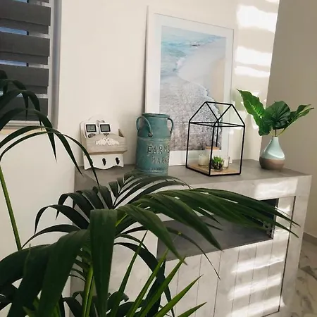 Brand New Sea View With Parking Lejlighed *